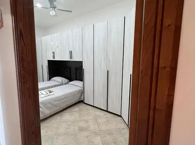 Casa Lucy 埃尔科拉诺